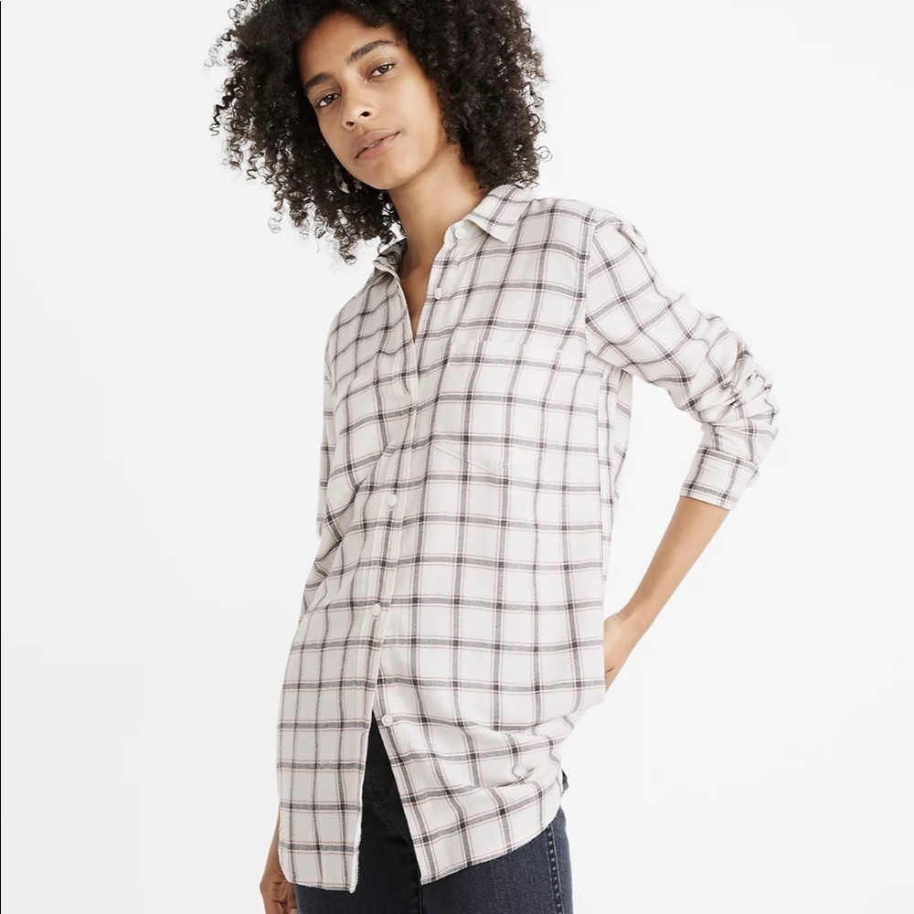 Madewell Classic Ex-Boyfriend Shirt in Porte Plaid | Ivory | XS